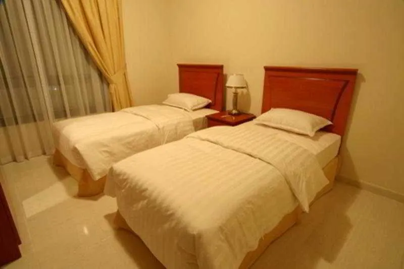 Emirates Palace Hotel Suites Šardžá 3*,